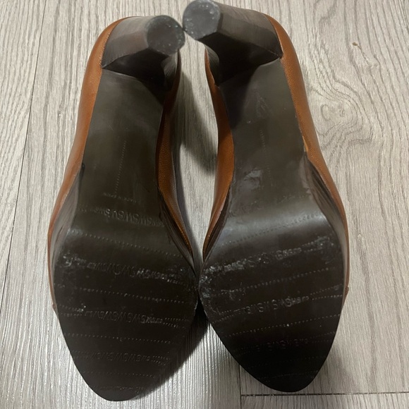 Stuart Weitzman for Russell Bremley Bond Street London, Size 7.5, Brown Heel - Picture 14 of 16